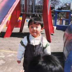 1988-04-02 公園で遊ぶCOTA<br>野毛山公園で遊んでいるCOTA