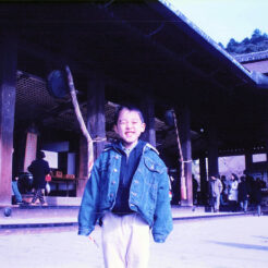 1994-01-07 清水寺にいるCOTA<br>清水寺に立っているCOTA