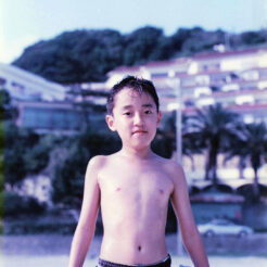 1996-07-26 伊豆下田・大和館前の海岸で泳ぐCOTA<br>ホテル大和館前の海岸で泳ぐCOTA