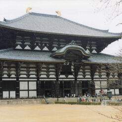 2000-03-31 東大寺大仏殿<br>東大寺大仏殿