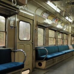 2007-12-22 15-12-07小湊鉄道の車内<br>市原市民の森のイルミネーションと小湊鉄道の旅