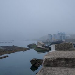 2012-08-13-05-46-34南三陸 志津川港 津波の傷跡<br>仙台から松島を経て南三陸に泊まり、志津川や釜石・宮古・小本までの震災の傷跡をみる旅