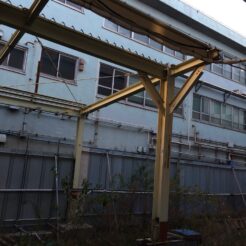 2015-01-11 15;520002雑色駅 下ホームの屋根の跡<br>京急蒲田付近連続立体交差事業