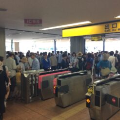 2015-05-04 10;580018三崎口駅の混雑<br>小網代の森と津久井浜