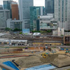 2017-06-11 11;43 梅田 建設中のうめきた<br>京都洛東から京阪で難波、天王寺のマリオット都ホテルに泊まり梅田・天神橋筋、和歌山電鉄たま電車に乗る旅