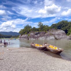 2022-07-17 13;19 長瀞ライン下り<br>秩父、長瀞の川下りや宝登山を旅した