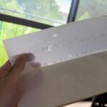2023 08 16 15;48 花の家 お盆に描いた手紙に水のような滲みができていた