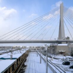 2024-01-07 11;48 青森駅 ホームとベイブリッジ<br>新年の青森市街や浅虫水族館、八甲田山を旅する