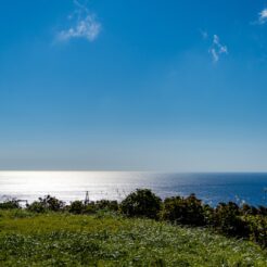 2024-09-29-13;54;30青森県東津軽郡外ヶ浜町三厩龍浜 展望台付近から見る日本海<br>平川市の盛美園や弘前城の周辺を巡り、津軽線とわんタク（代行バス区間）で龍飛崎の青函トンネル記念館を巡る