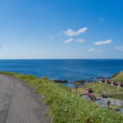 2024-09-29-12;27;28青森県東津軽郡外ヶ浜町三厩龍浜 竜浜海岸と海岸線<br>平川市の盛美園や弘前城の周辺を巡り、津軽線とわんタク（代行バス区間）で龍飛崎の青函トンネル記念館を巡る