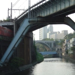 2006-10-13 15-36-16 秋葉原から神田川沿いの風景