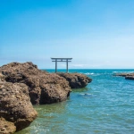 2019-09-07 12;40 東茨城郡大洗町 大洗磯前神社 海と鳥居