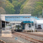 2011-05-07-13-30-38 山田線・三陸鉄道 宮古駅 この先は東日本大震災の影響で運休