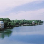 2010-05-03 東京都東大和市 多摩湖 (村山貯水池) 取水塔