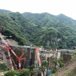 2018-09-09 12;01 川原湯温泉 建設中の八ッ場ダム