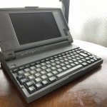 2021-05-19 12;53 実家 NEC PC98note PC-9801 初代ノートパソコン