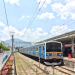 2014-05-31-10-56-54大月駅と富士急の電車