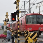 2018-06-10 14;19 諏訪町駅 豊川稲荷行きの電車