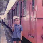 1992-08-01 八高線のディーゼル車と拝島駅