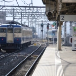 2008-03-15 15-51-12塩山駅を行き交う車両