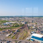 2012-08-18-16-44-49 秋田県 ポートタワーセリオンから秋田港駅