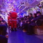 2012-12-22 16-57-05小湊鉄道のサンタクロース