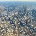 2023-02-05 13;55 新宿・歌舞伎町付近の上空 ヘリコプターから