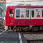 2010-05-16-05-57-13 上り線高架化後の快特羽田空港行きの一番電車