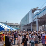 2017-05-21 12;45 雑色駅 駅前暫定広場のイベント