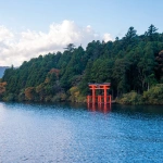 2017-10-30 15;51 箱根芦ノ湖 箱根神社の鳥居