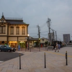 2015-07-05-19-08 道後温泉駅の駅舎