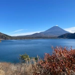 2020-12-20 13;16 南巨摩郡身延町 本栖湖と富士山