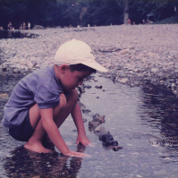 1992-08-01 川遊びをするCOTA