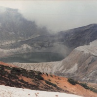 1982-12-01 群馬県吾妻郡草津町 草津白根山 湯釜