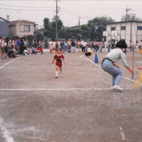 1989-05-25 幼稚園の運動会で走るCOTA