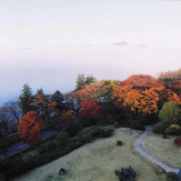 2001-11-21 箱根 山のホテルの紅葉と芦ノ湖